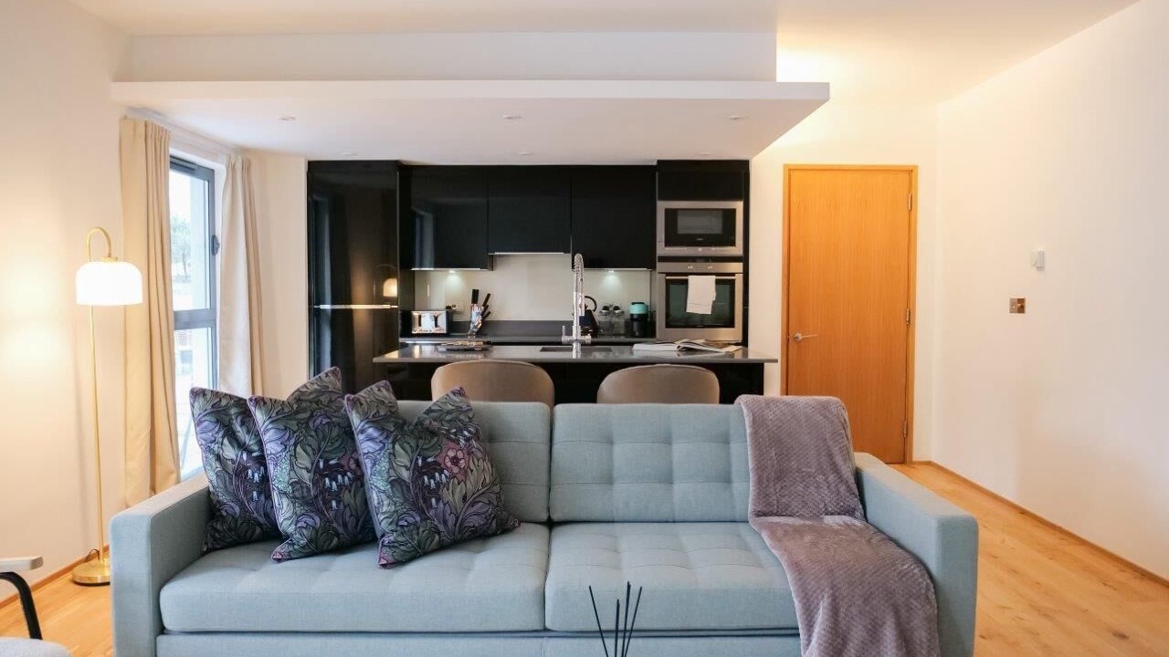 Photo of Livingroom in North Kensington