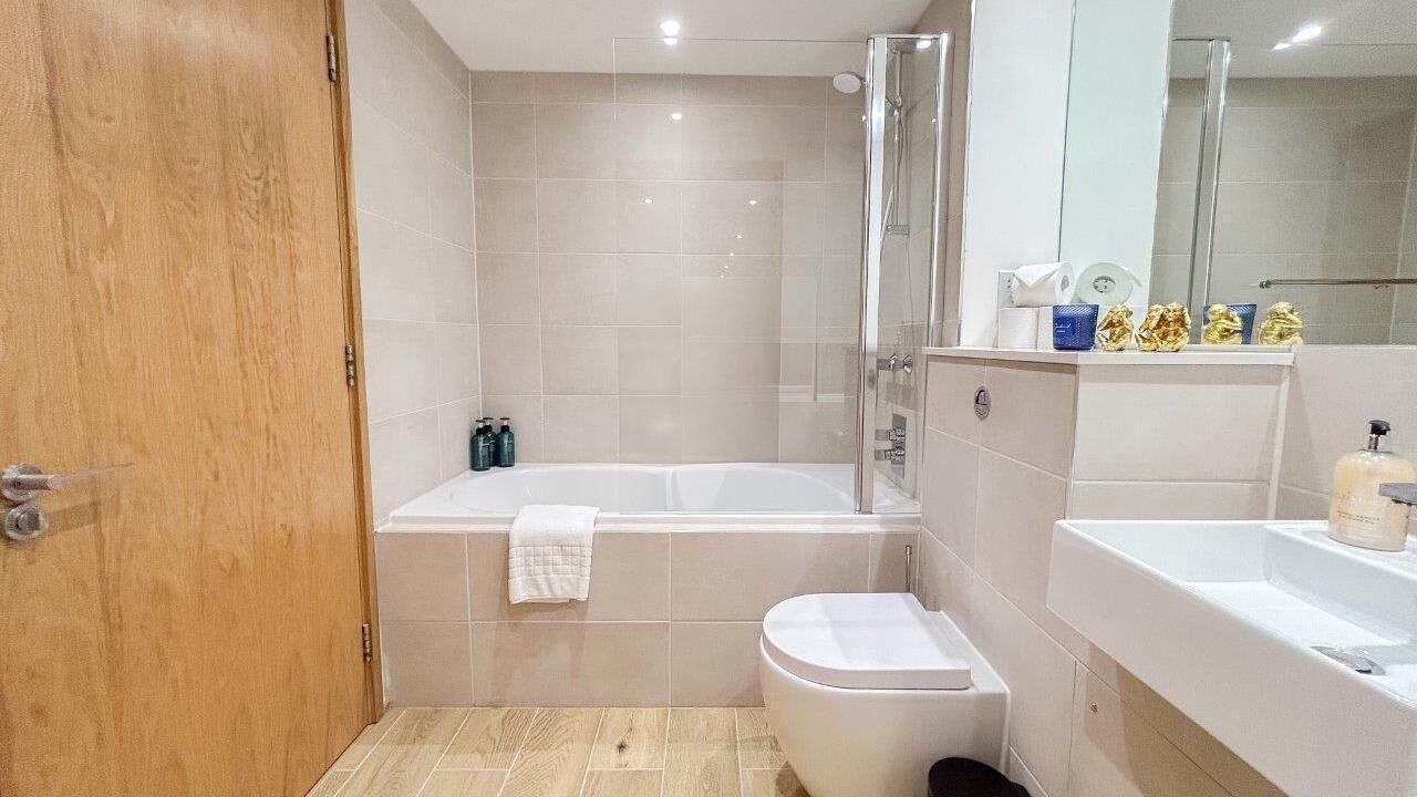 Photo of Bathroom in North Kensington