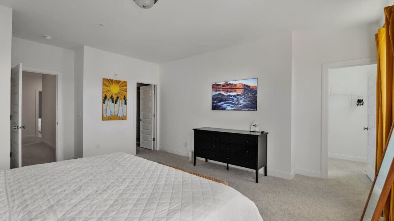 Photo of Bedroom in Downtown