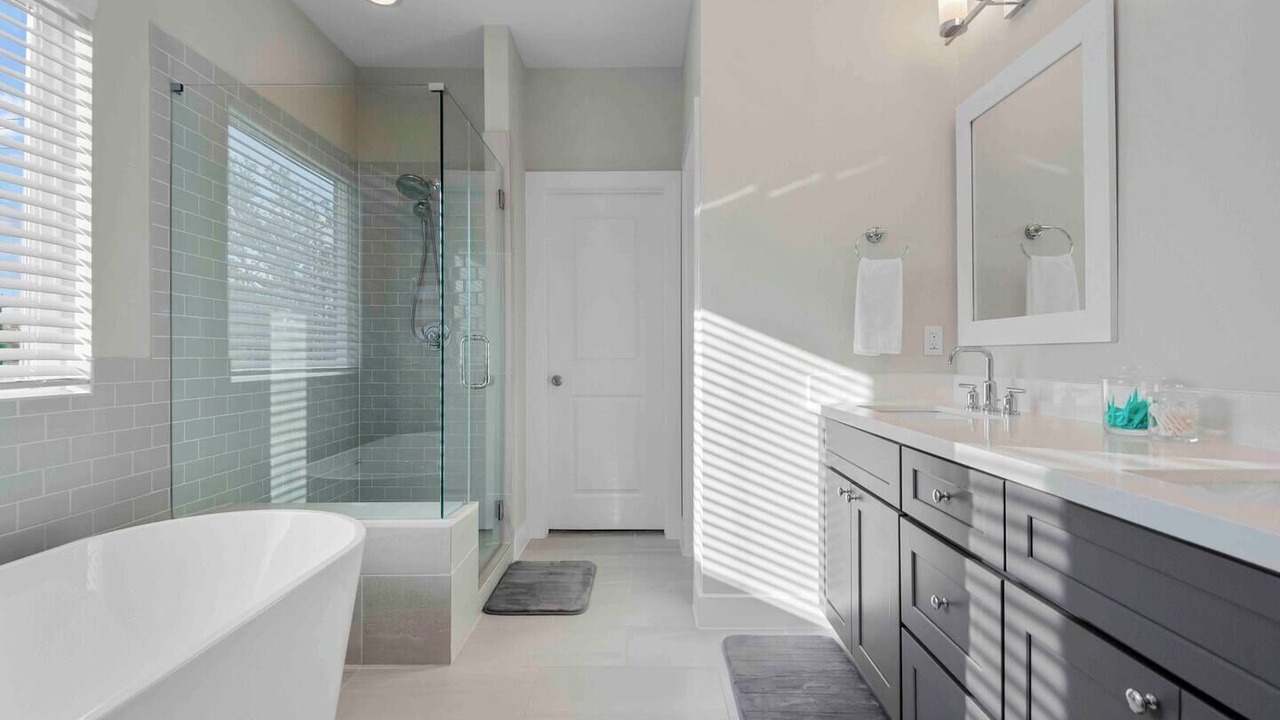 Photo of Bathroom in Greater East End