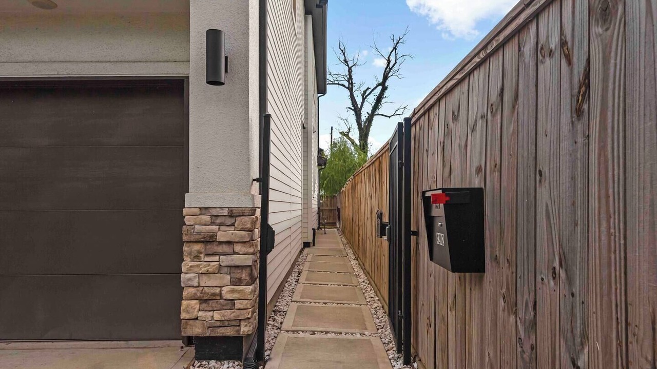 Photo of Outdoor in Greater East End