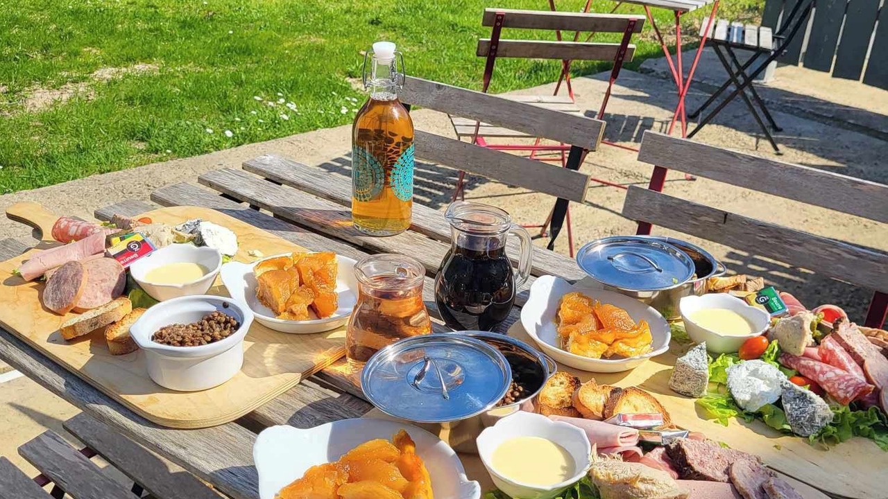 Photo of Outdoor in Couffy