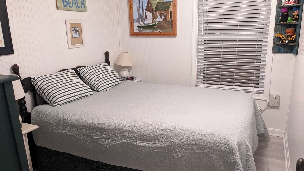 Photo of Others in Silver Beach