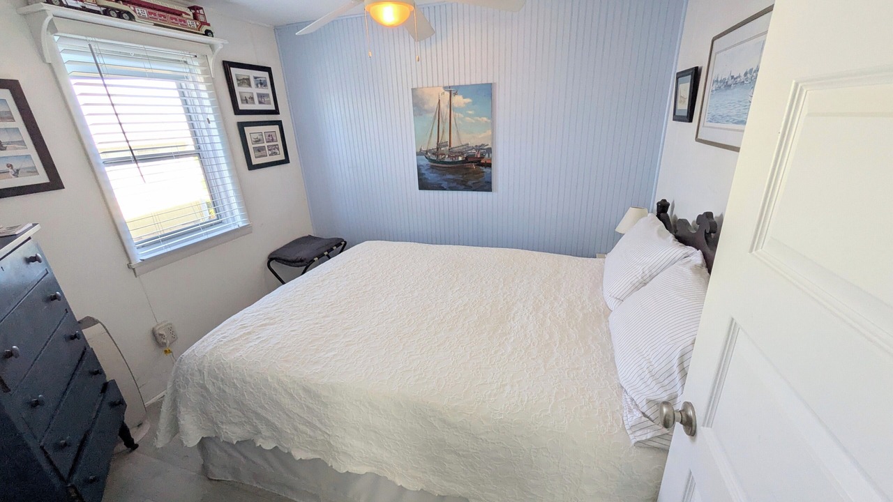 Photo of Others in Silver Beach