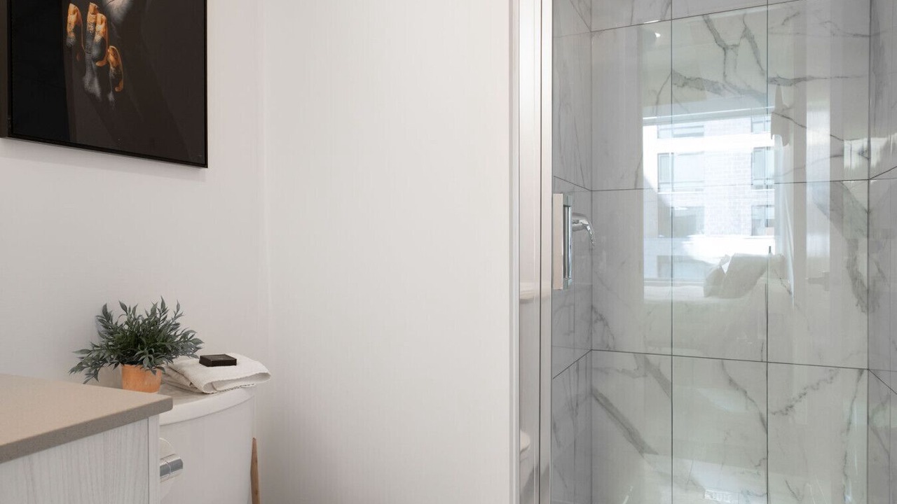 Photo of Bathroom in Centretown West