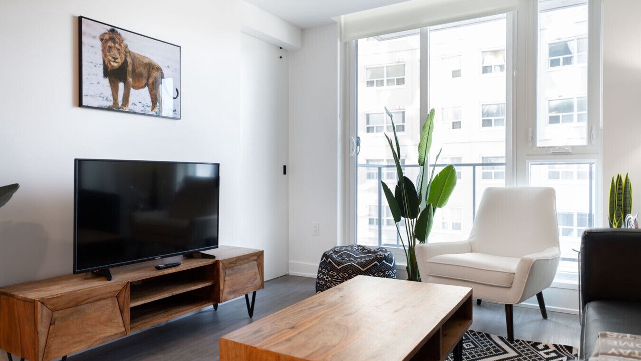 Photo of Livingroom in Centretown West