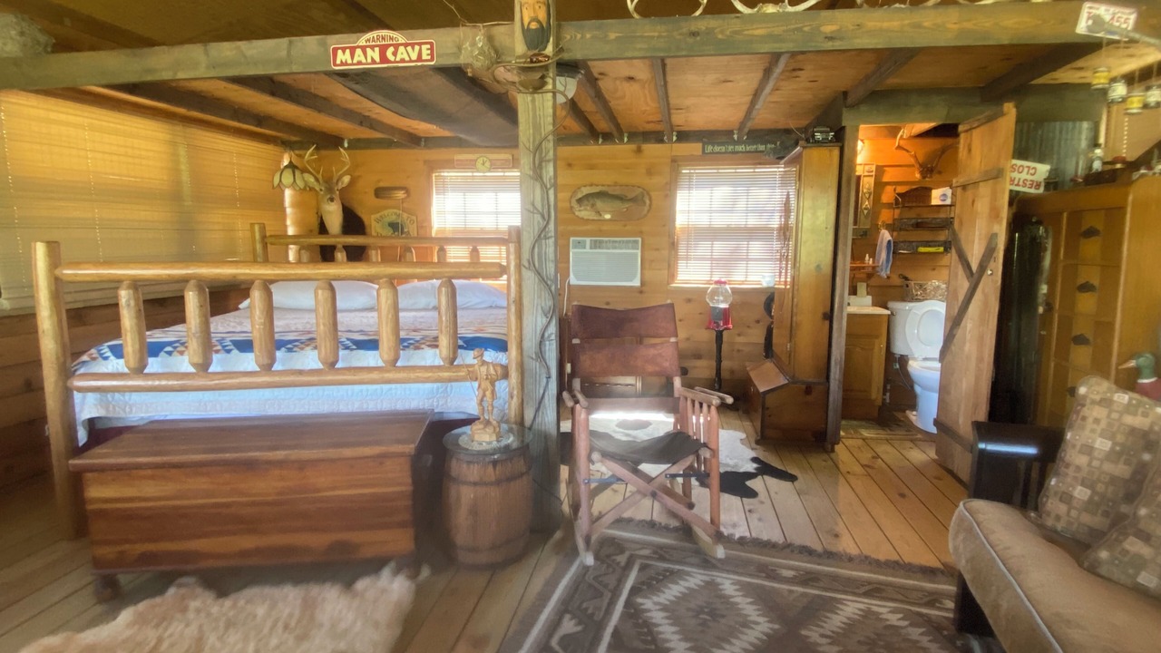 Photo of Bedroom in Hardy