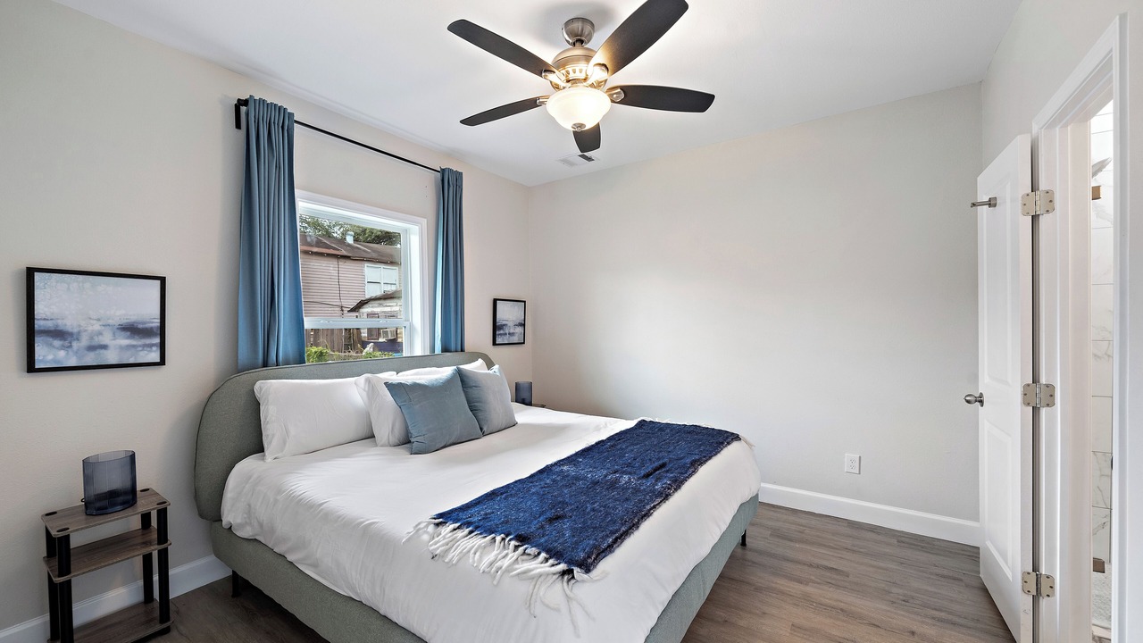 Photo of Bedroom in Greater East End