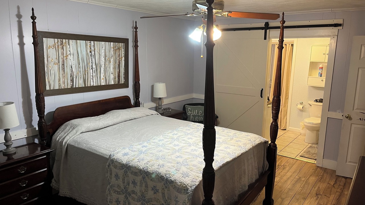 Photo of Bedroom in Centre