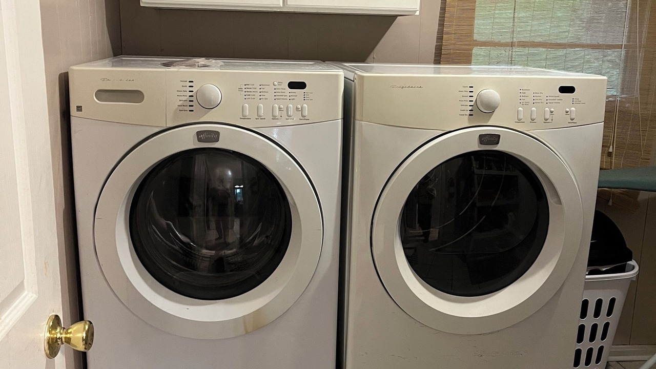 Photo of Others in Centre