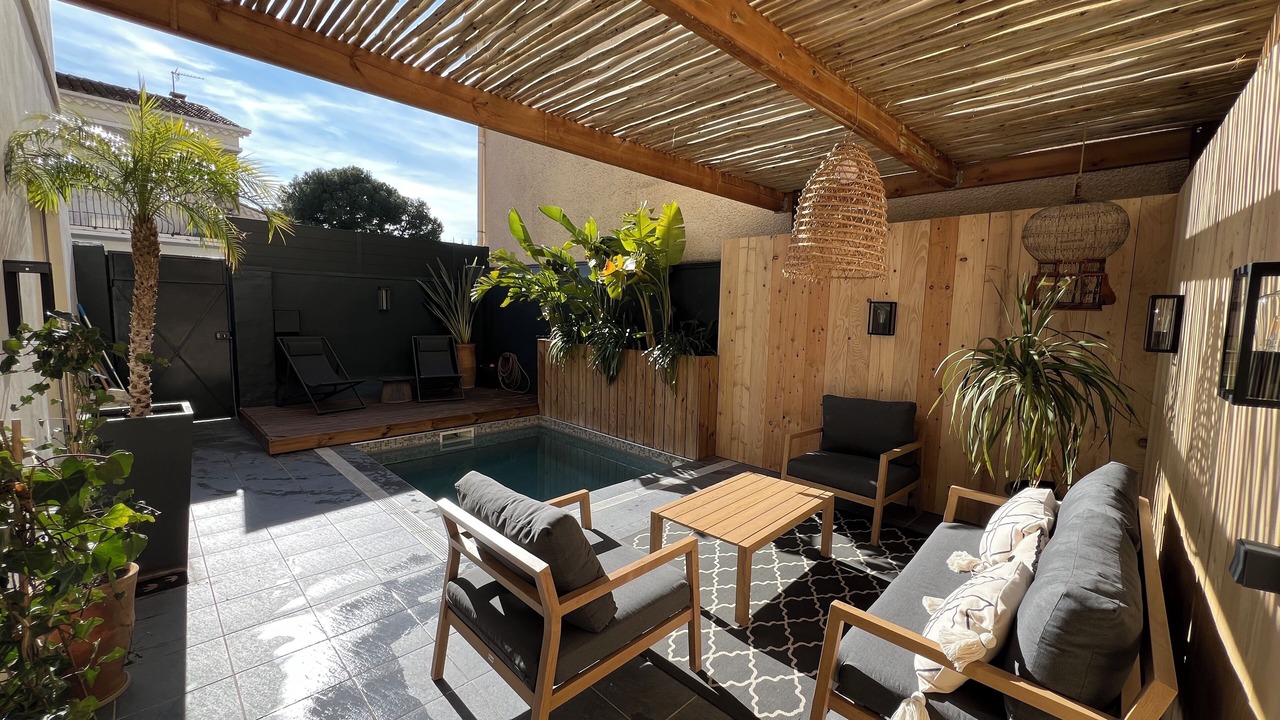 Photo of Outdoor in Les Halles - Valliere