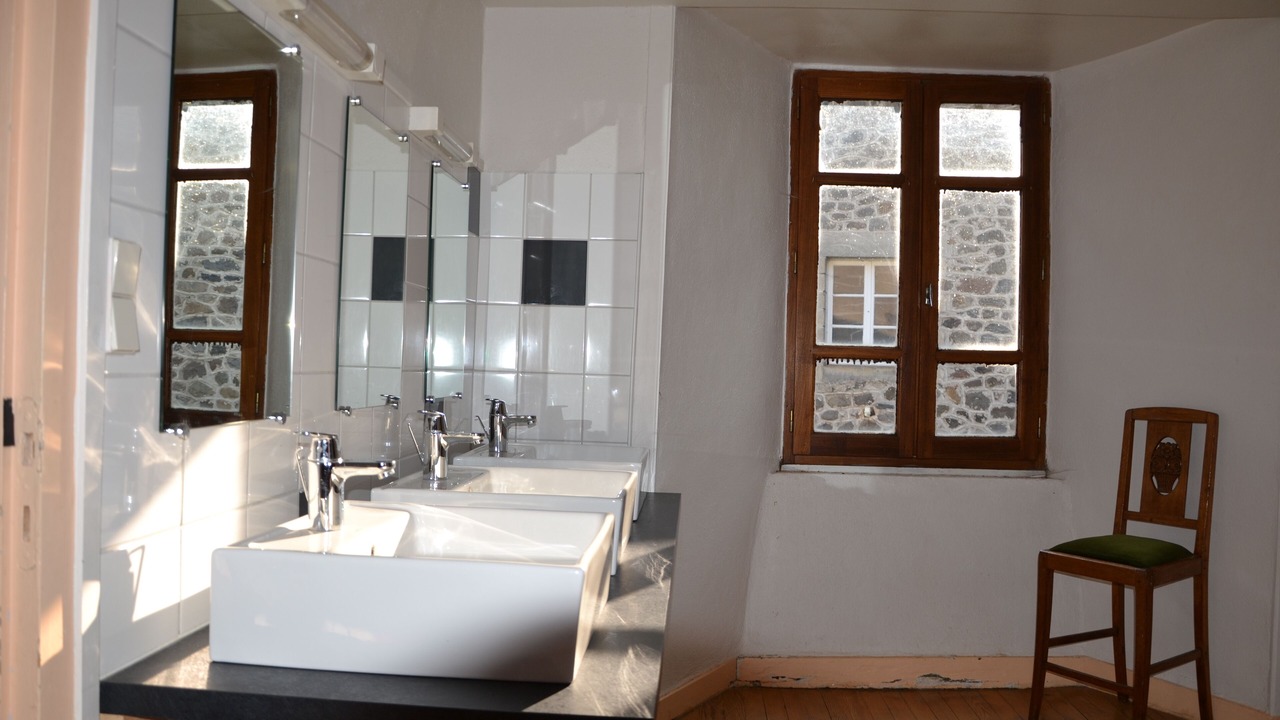 Photo of Bathroom in Dienne