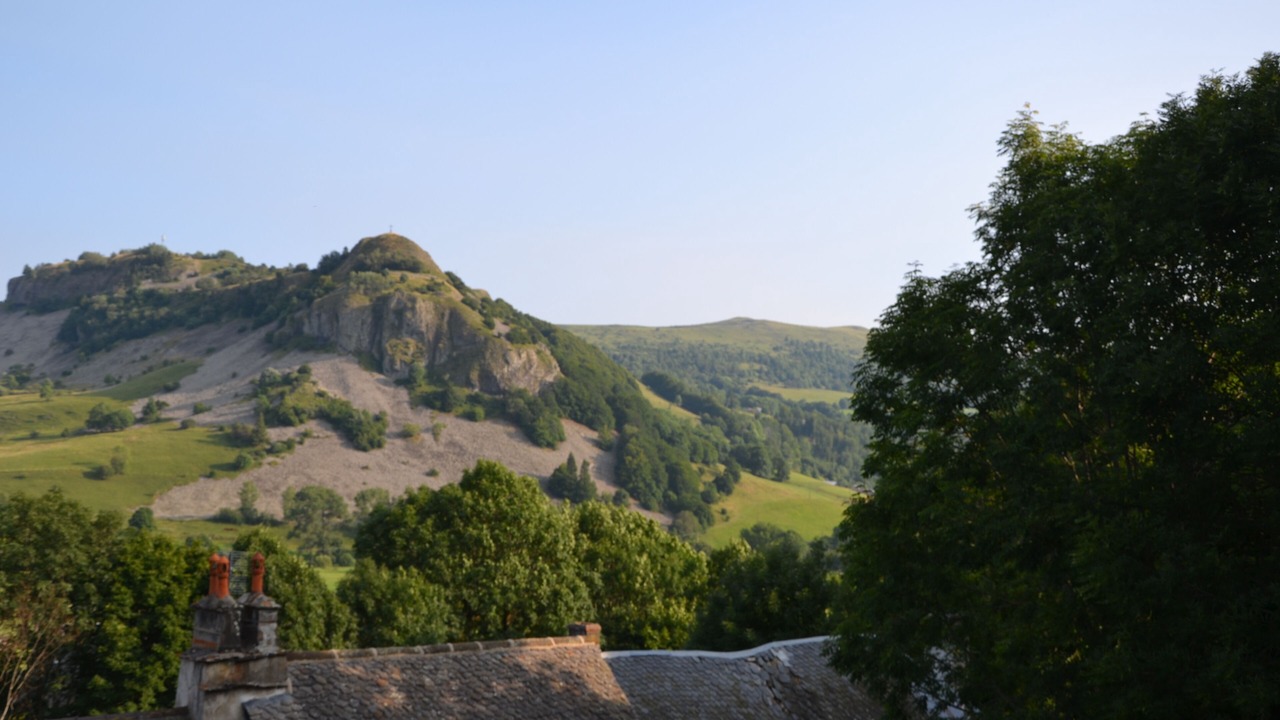 Photo of Others in Dienne