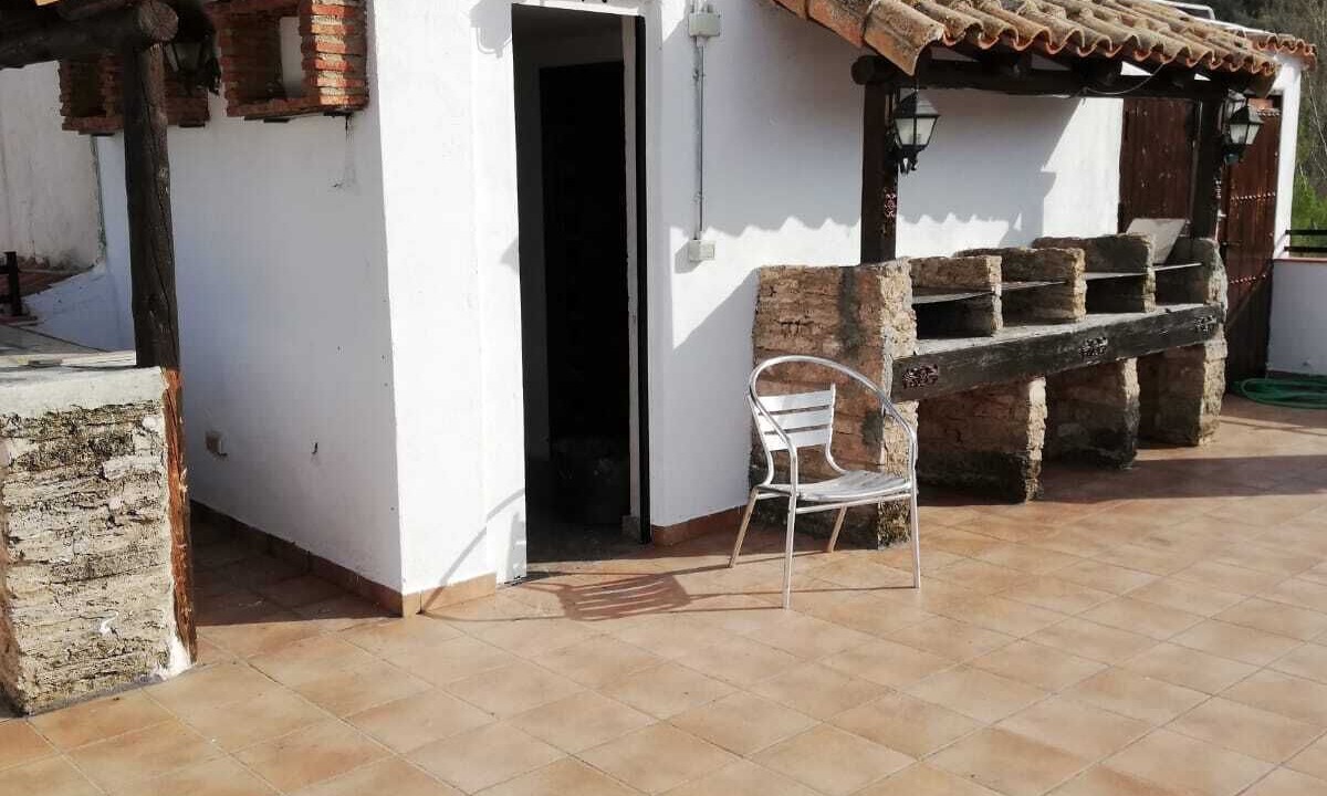 Photo of Patio Balcony in Arbuniel