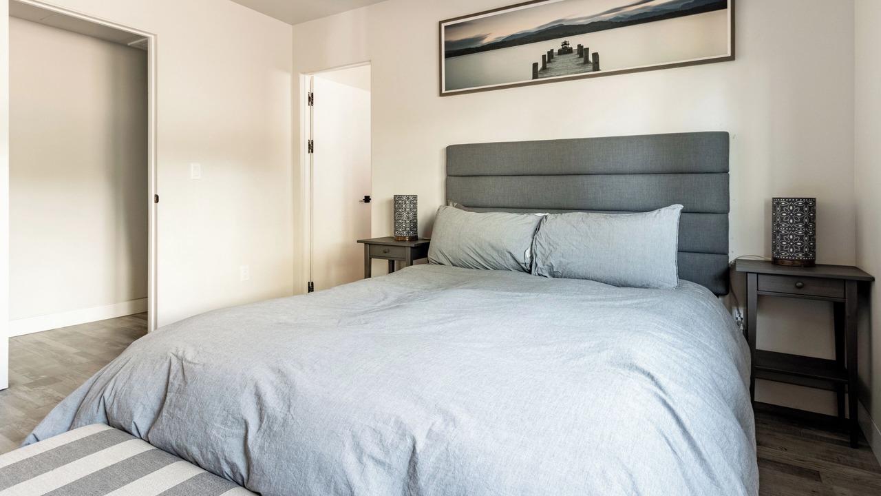 Photo of Bedroom in Lake Hodges