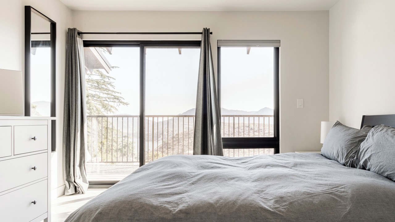 Photo of Bedroom in Lake Hodges