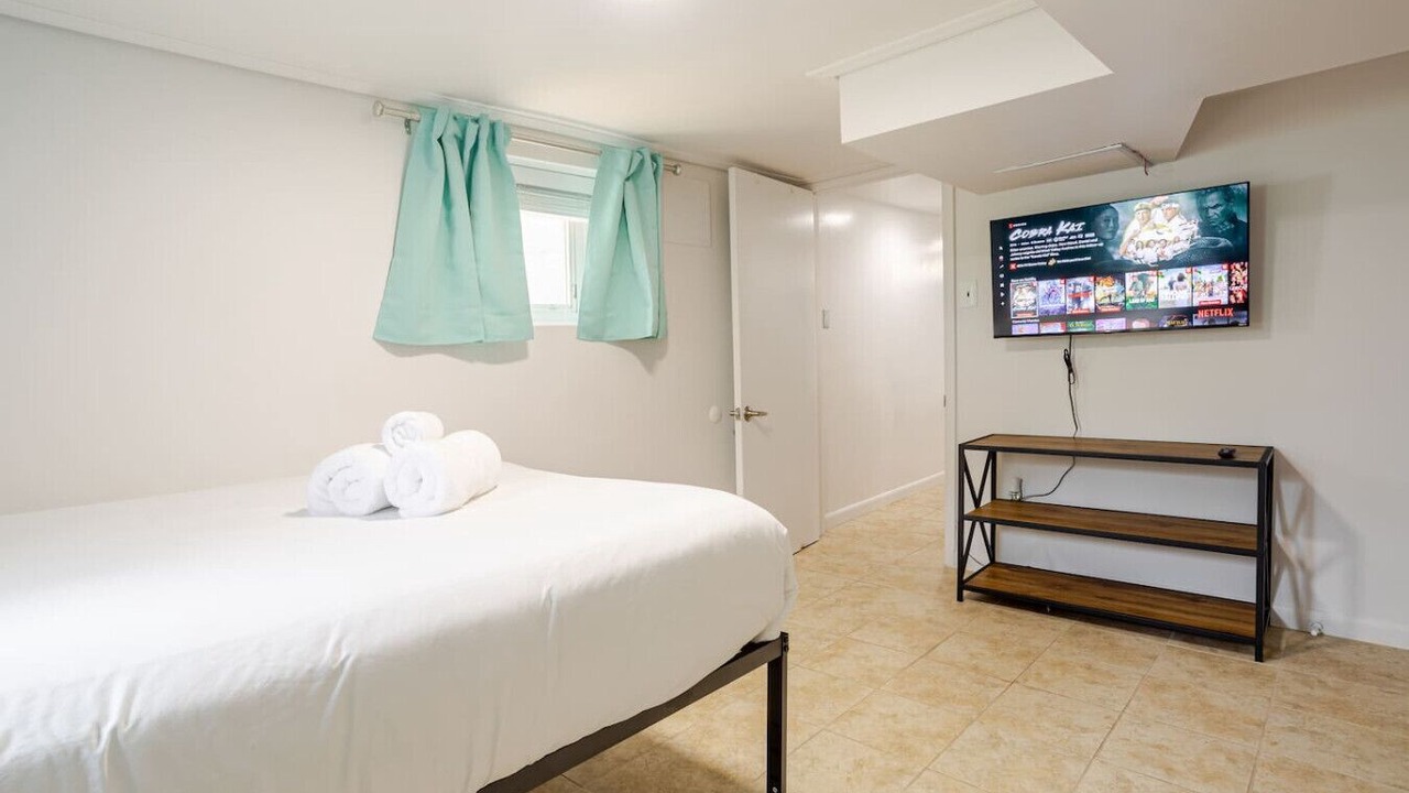 Photo of Bedroom in Hackensack River Waterfront