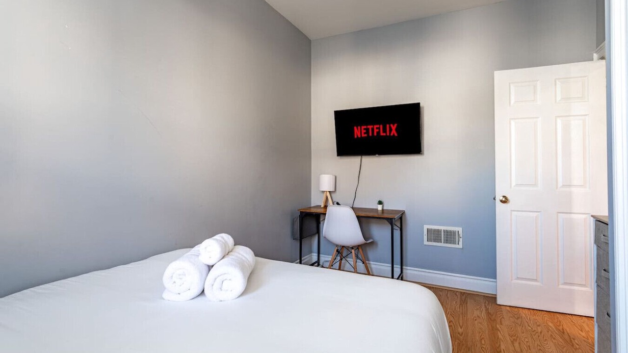 Photo of Bedroom in Hackensack River Waterfront