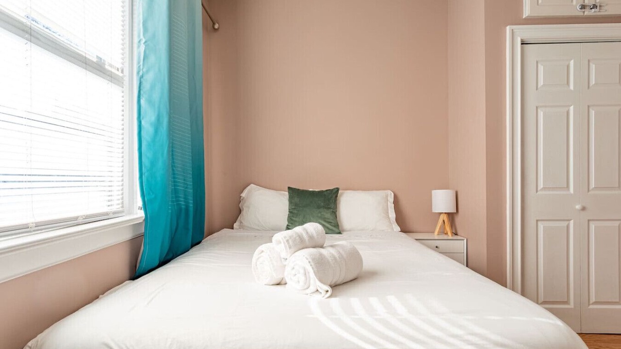 Photo of Bedroom in Hackensack River Waterfront