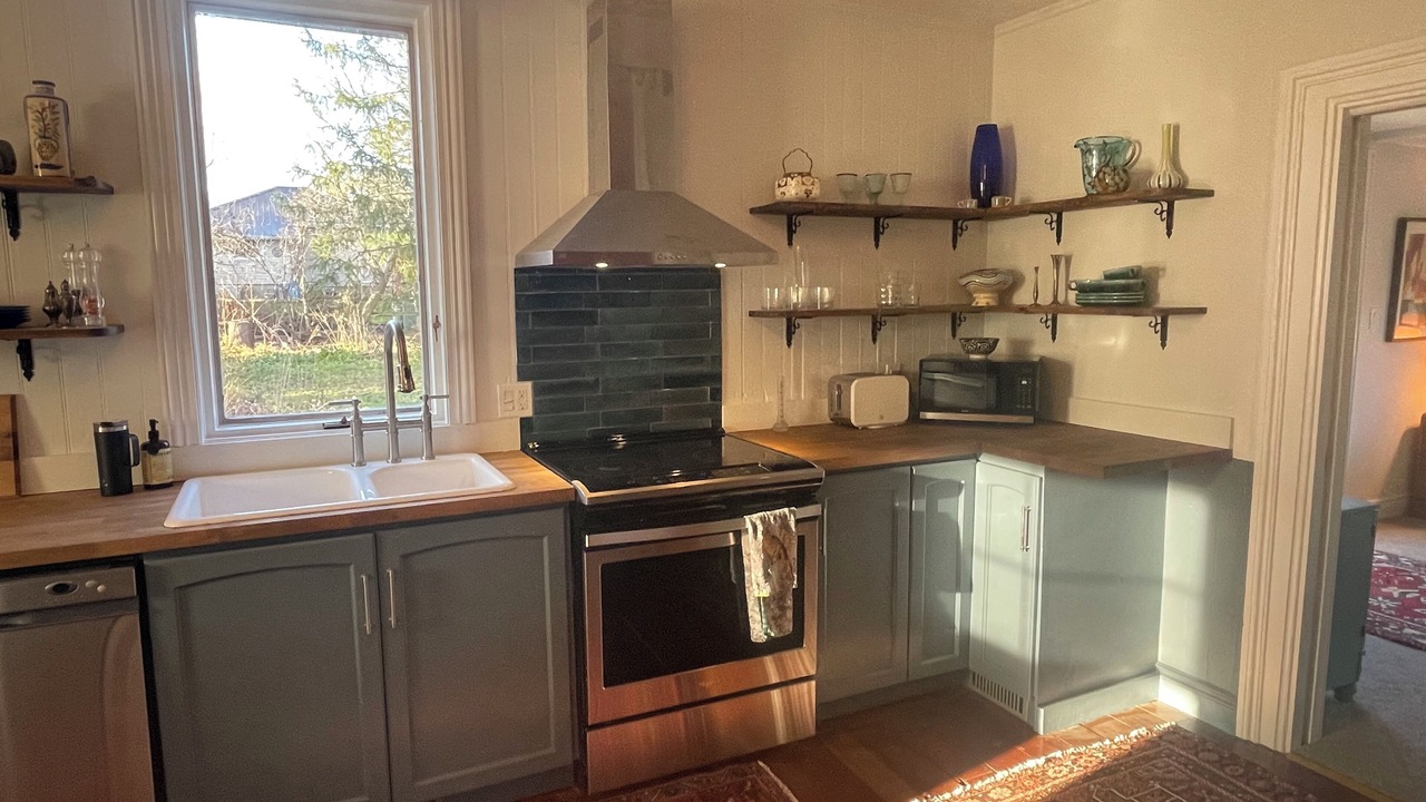 Photo of Kitchen in Newburgh