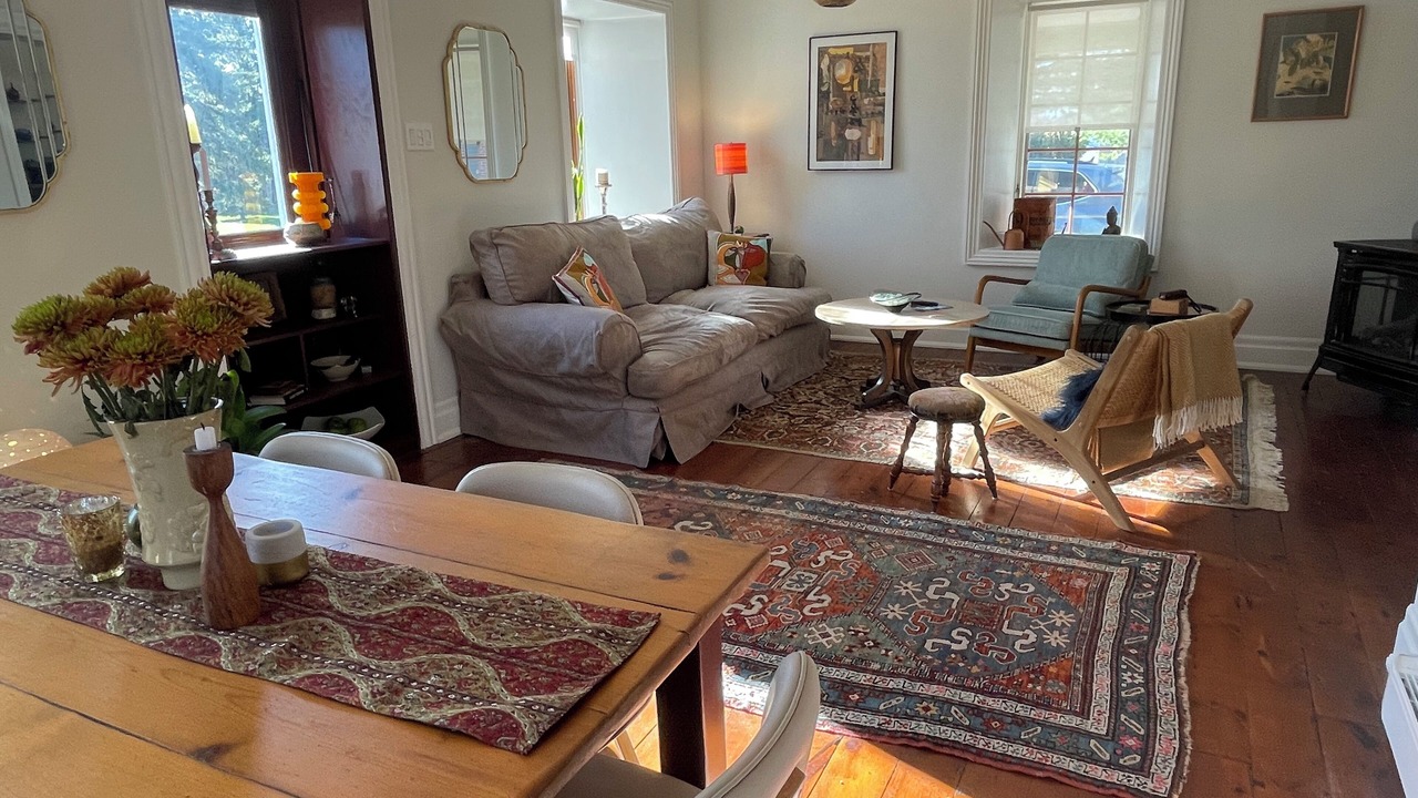 Photo of Livingroom in Newburgh