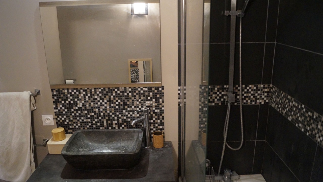 Photo of Bathroom in Historic Centre