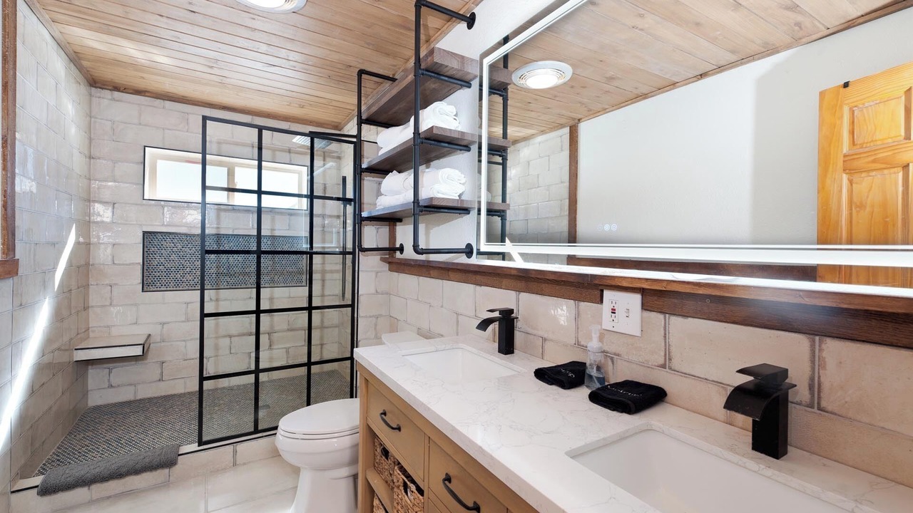 Photo of Bathroom in Durango