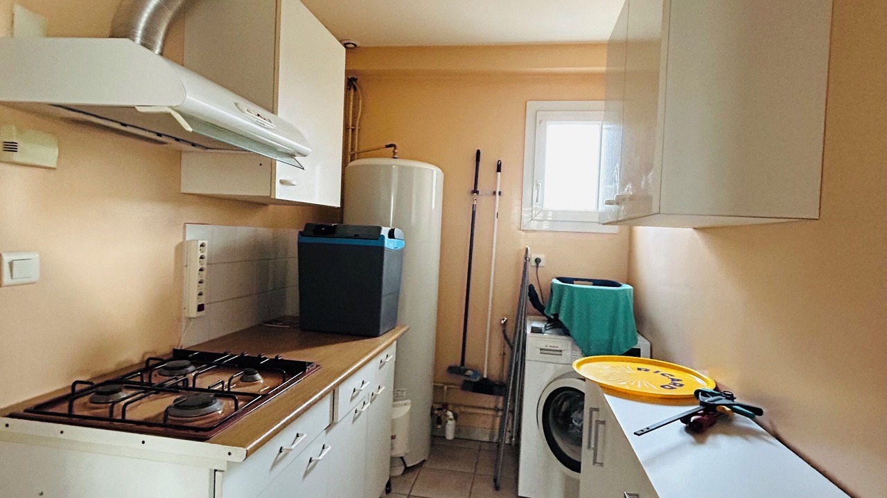 Photo of Kitchen in Gouville-sur-Mer