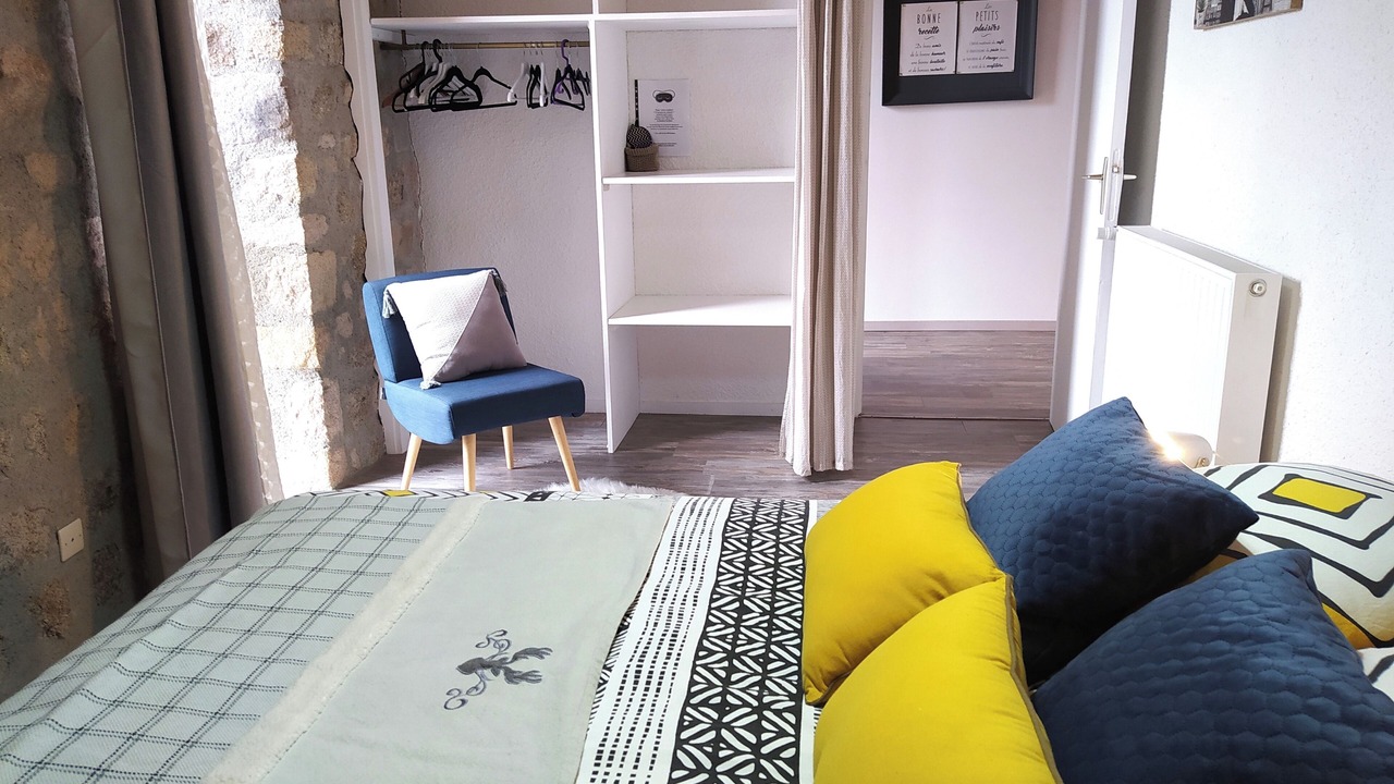 Photo of Bedroom in Saint-Bonnet-le-Chateau