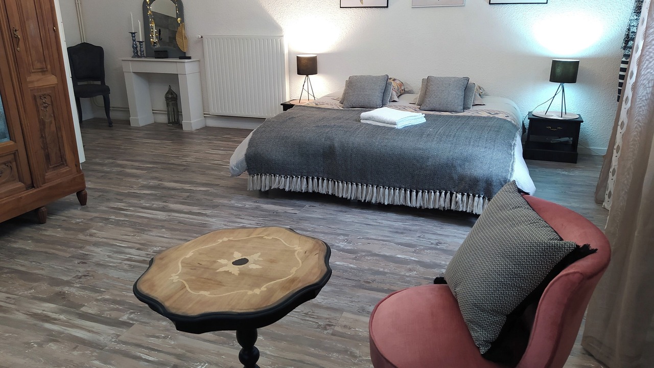 Photo of Bedroom in Saint-Bonnet-le-Chateau