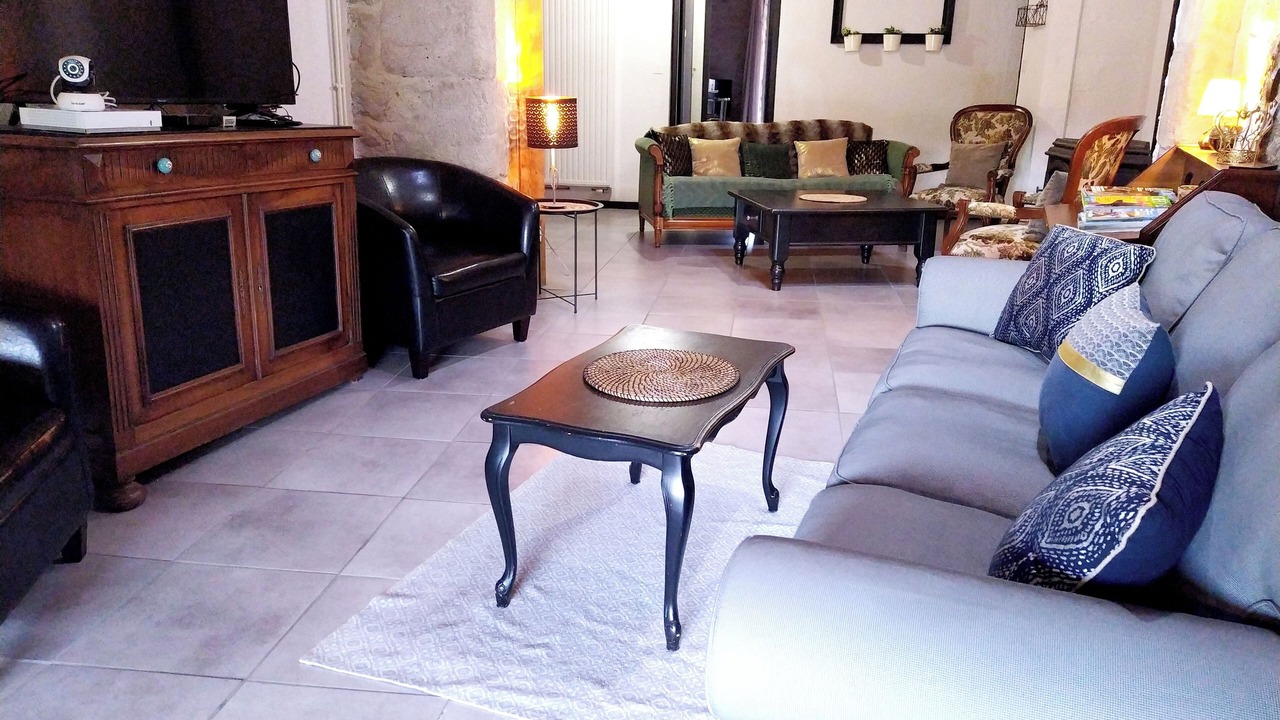 Photo of Livingroom in Saint-Bonnet-le-Chateau