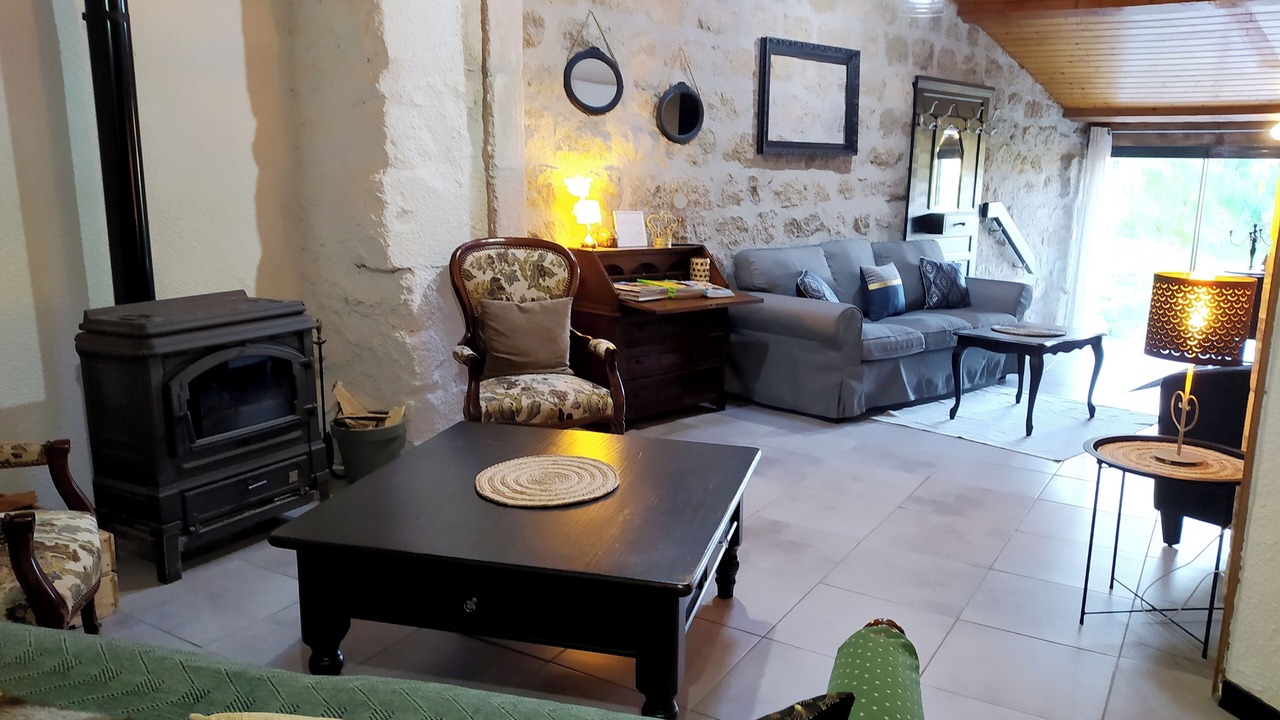 Photo of Livingroom in Saint-Bonnet-le-Chateau
