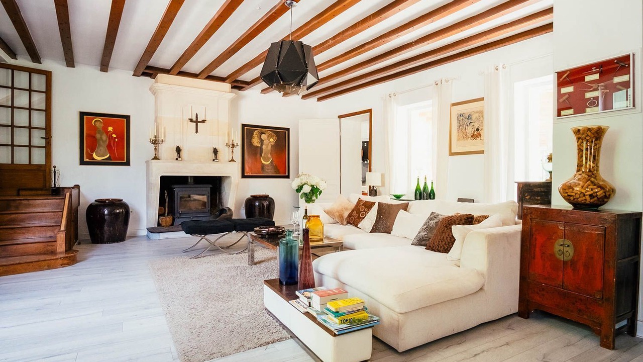 Photo of Livingroom in Parcoul-Chenaud