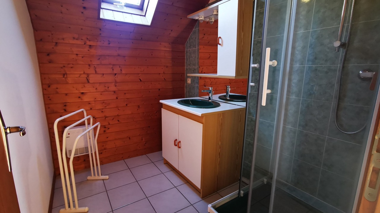 Photo of Bathroom in Gotein-Libarrenx