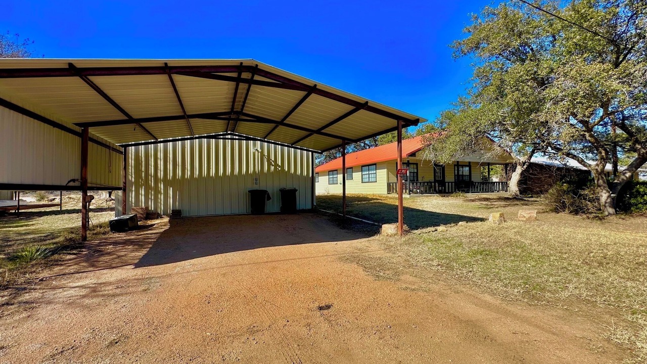 Photo of Outdoor in Llano