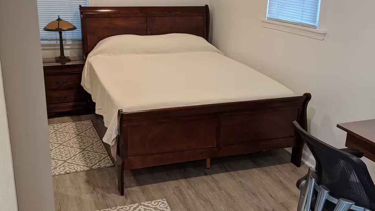 Photo of Bedroom in Santa Rosa