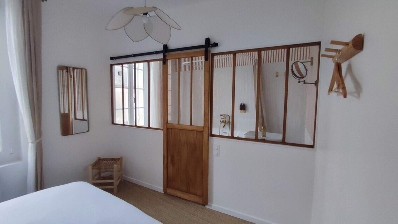 Photo of Bedroom in Fronsac