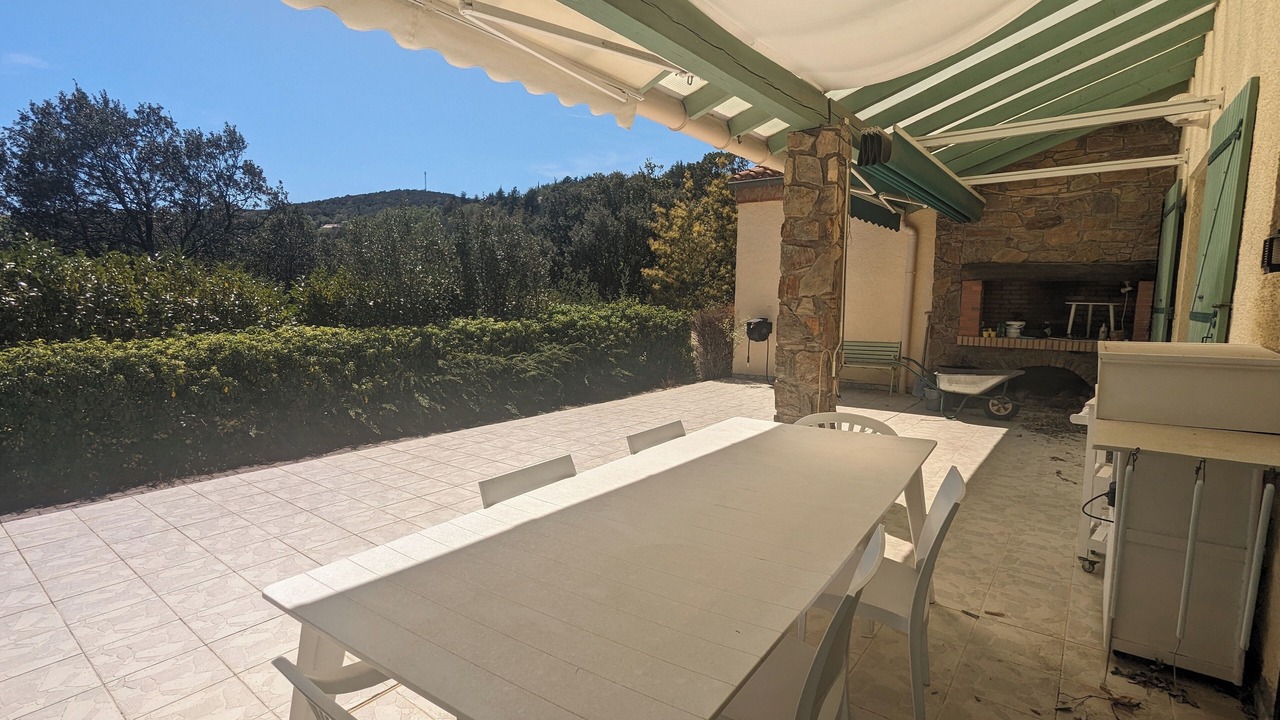Photo of Outdoor in Oms