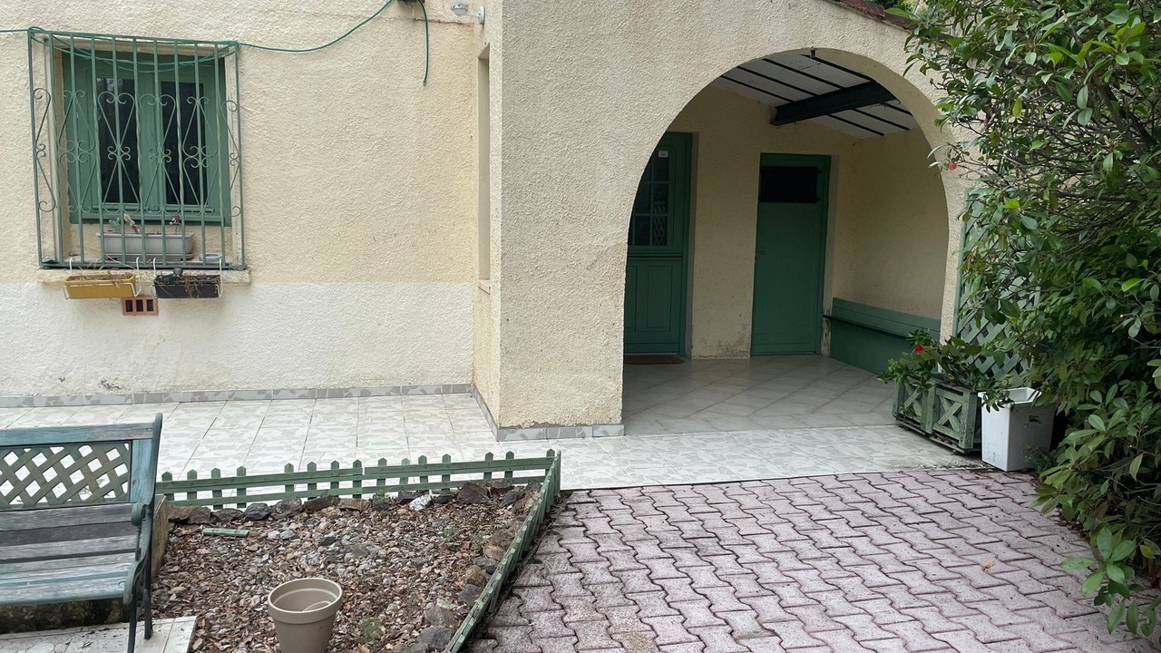 Photo of Outdoor in Oms