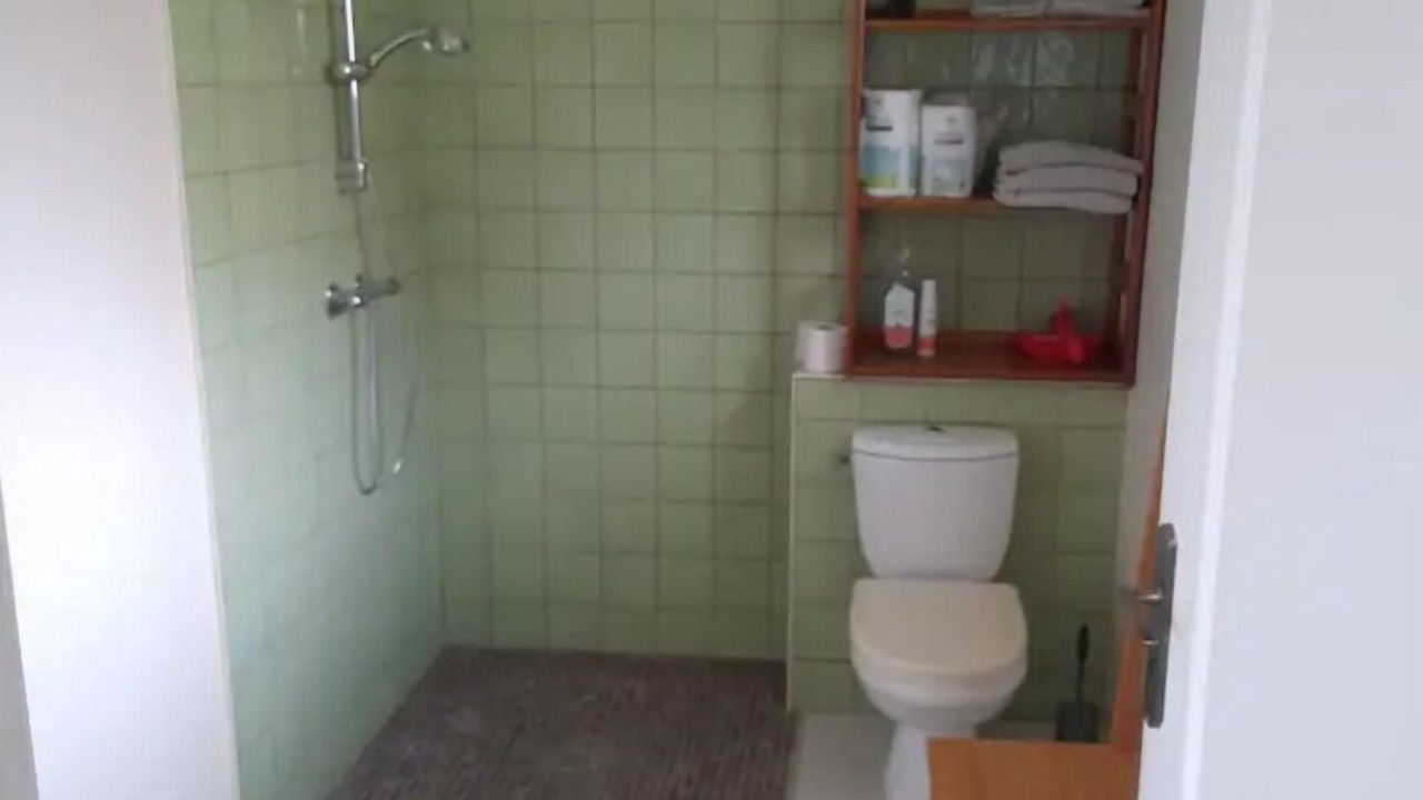 Photo of Bathroom in Orbigny