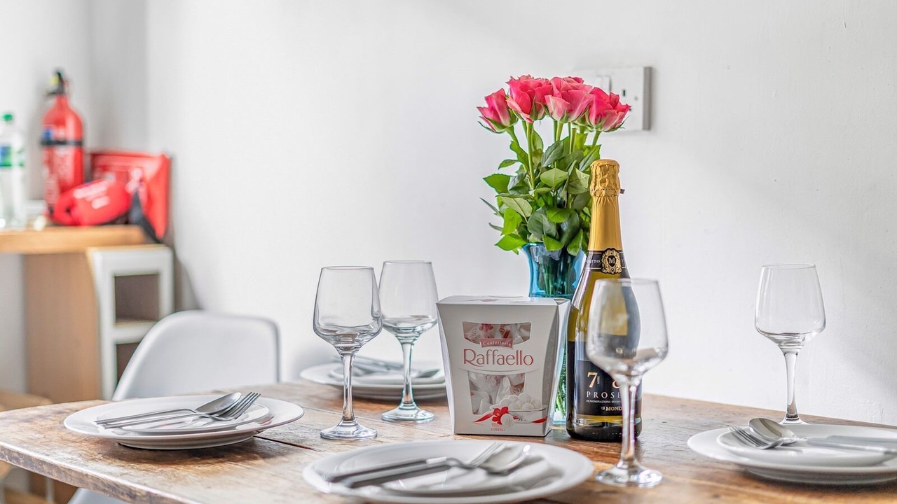 Photo of Others in Elephant and Castle