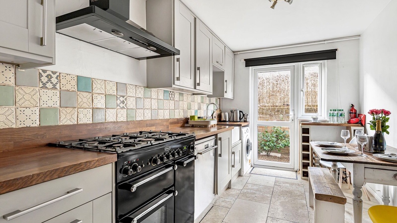 Photo of Kitchen in Elephant and Castle