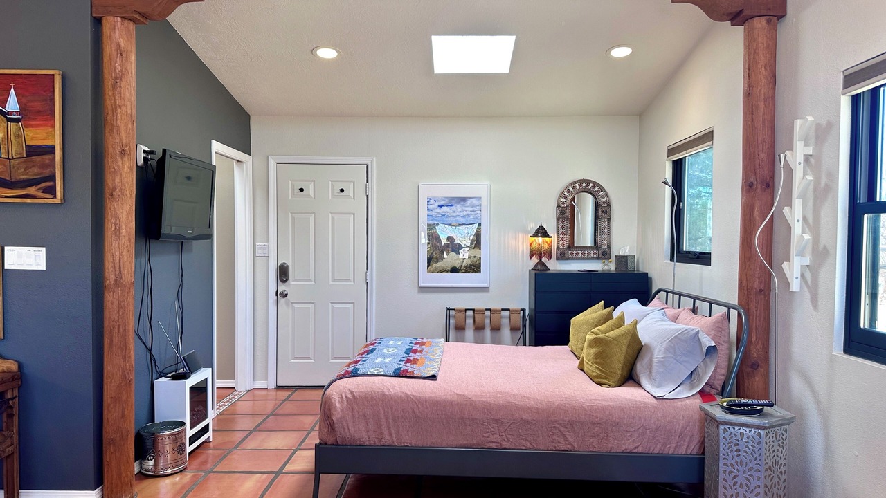 Photo of Bedroom in Corrales