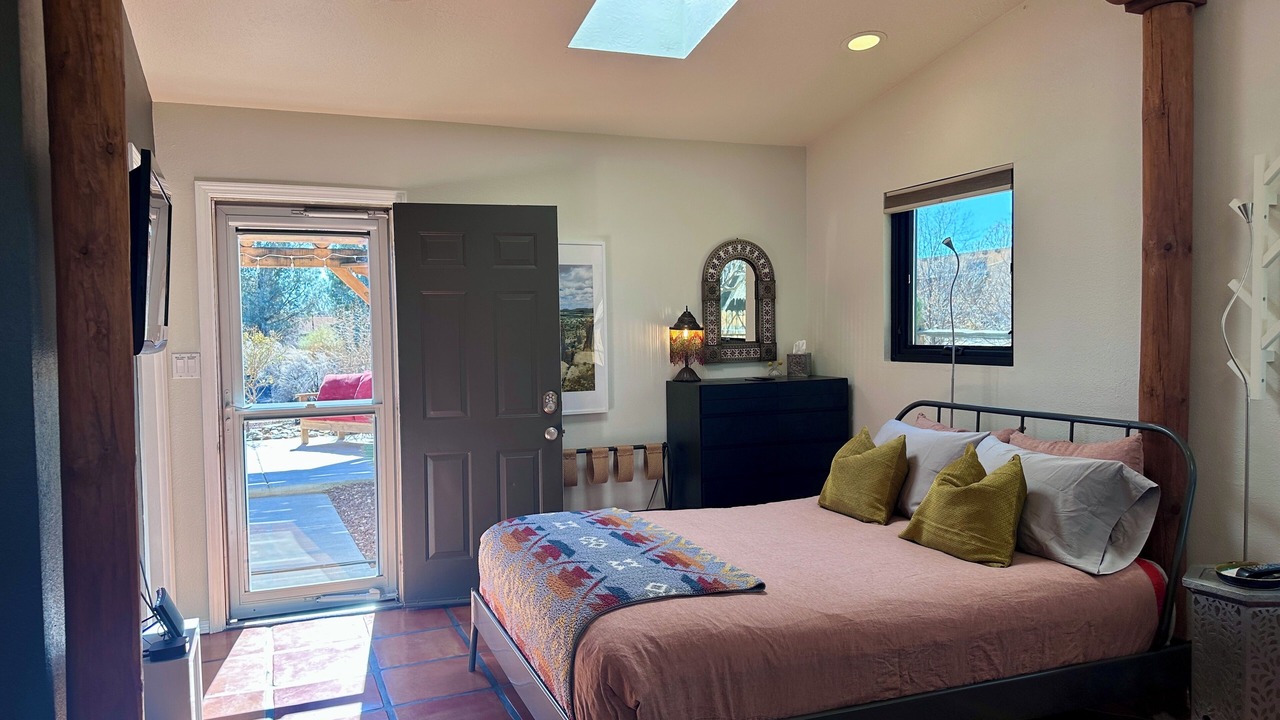 Photo of Bedroom in Corrales