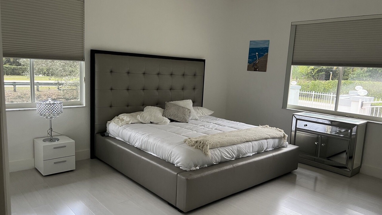 Photo of Bedroom in Davie