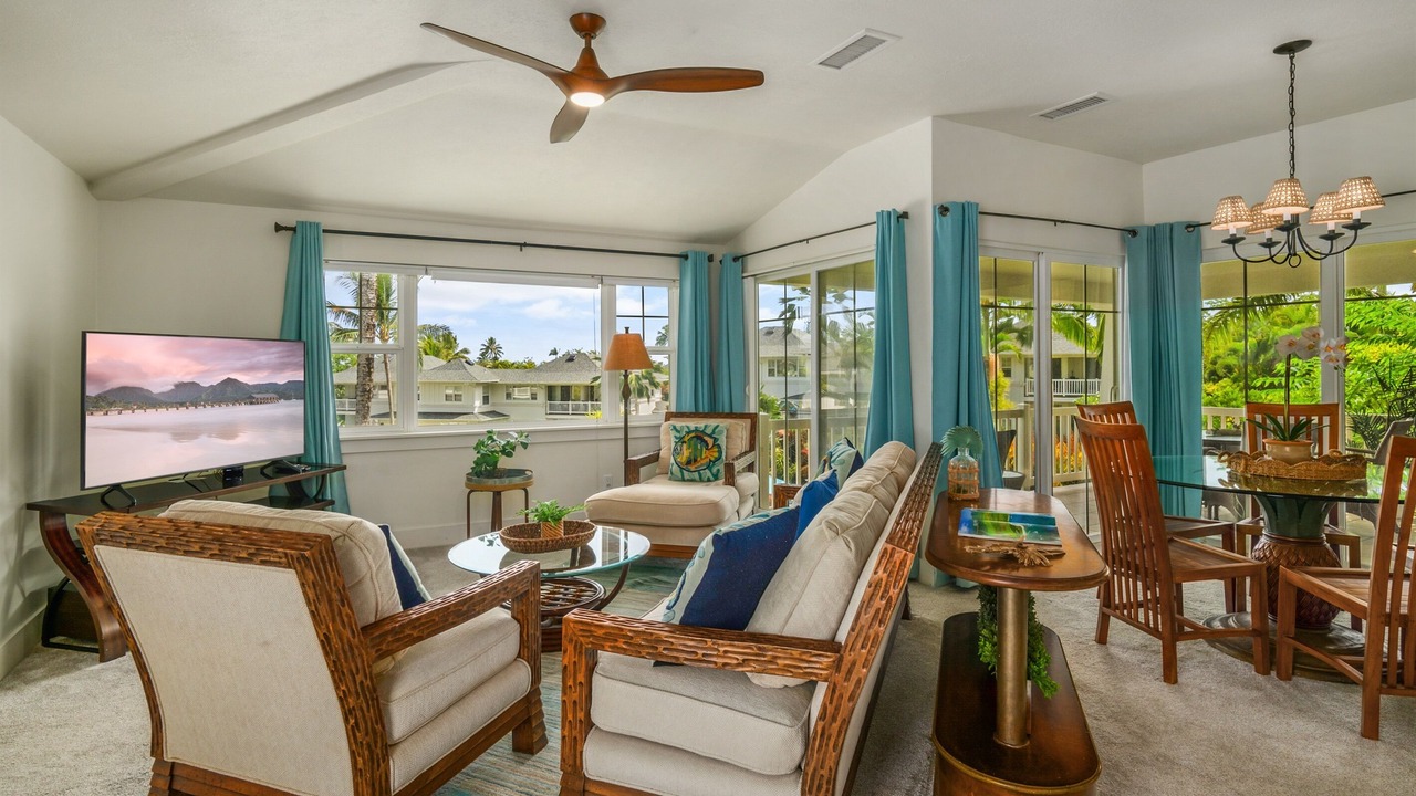 Photo of Livingroom in Princeville