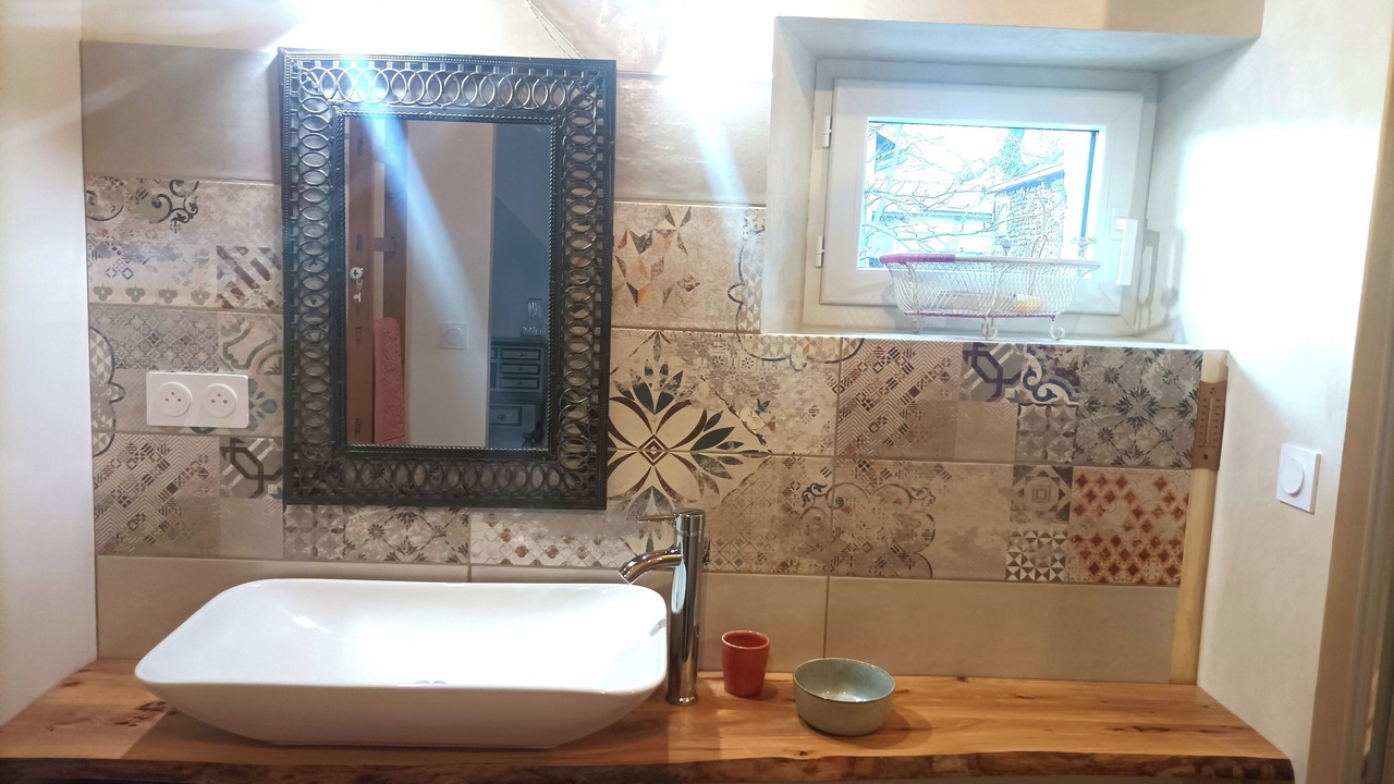 Photo of Bathroom in Coucouron