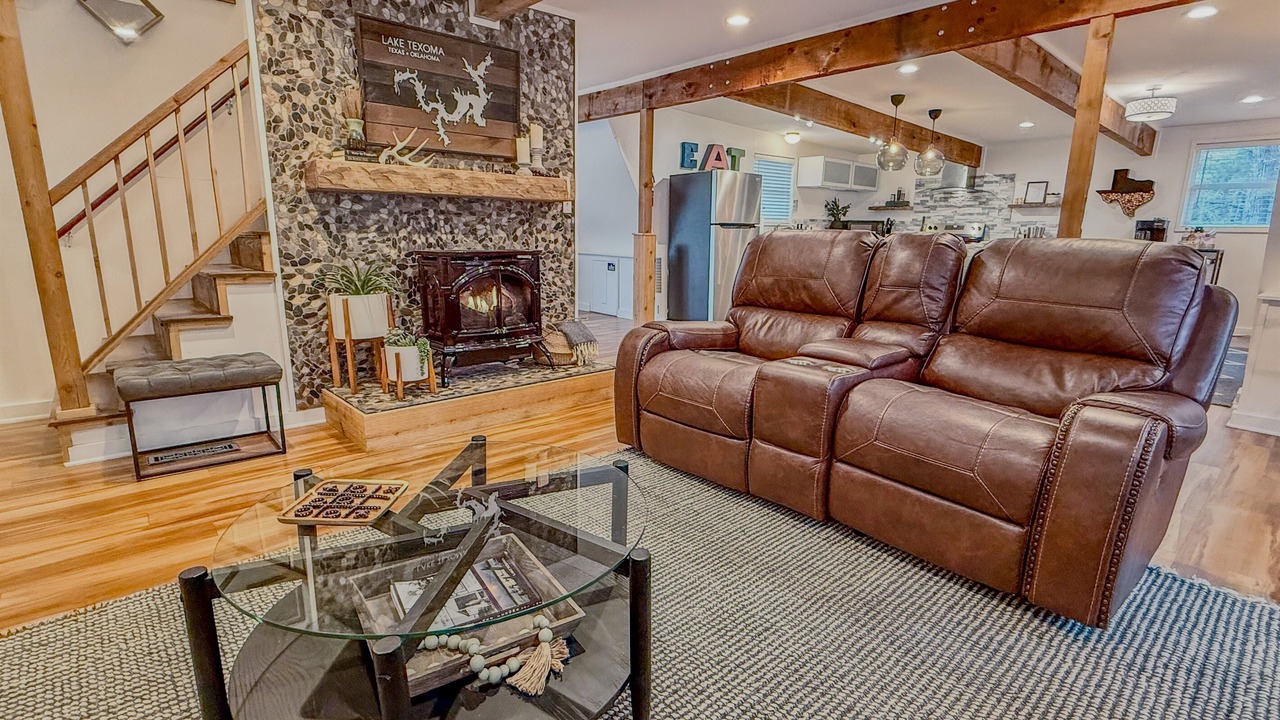 Photo of Livingroom in Pottsboro