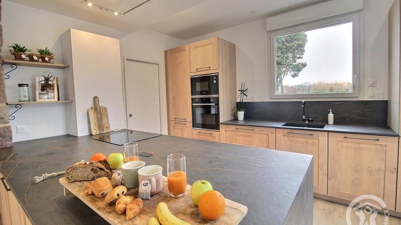 Photo of Kitchen in Pleherel-Plage-Vieux-Bourg