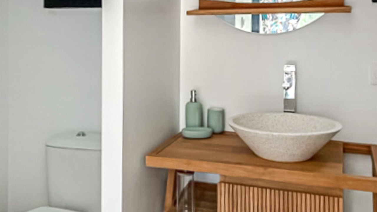 Photo of Bathroom in Favas
